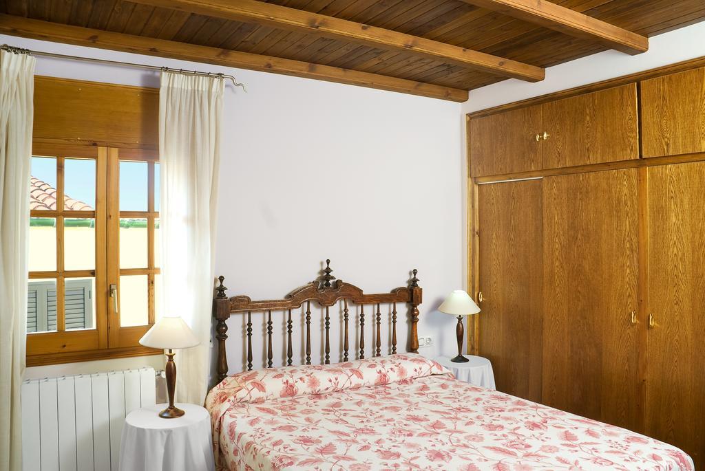Can Garriga II I III Apartment Garriguella Ngoại thất bức ảnh